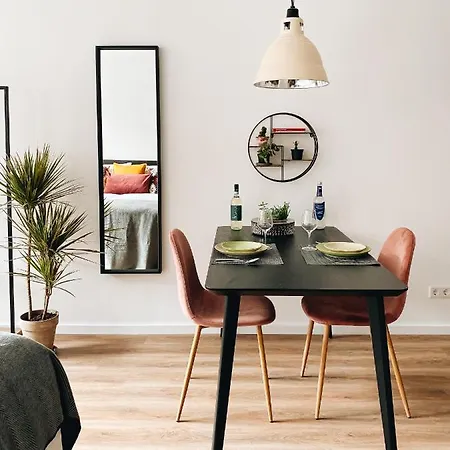 Lorenz Apartment