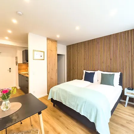 Lorenz Apartment *