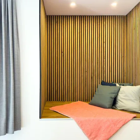Lorenz Apartment *